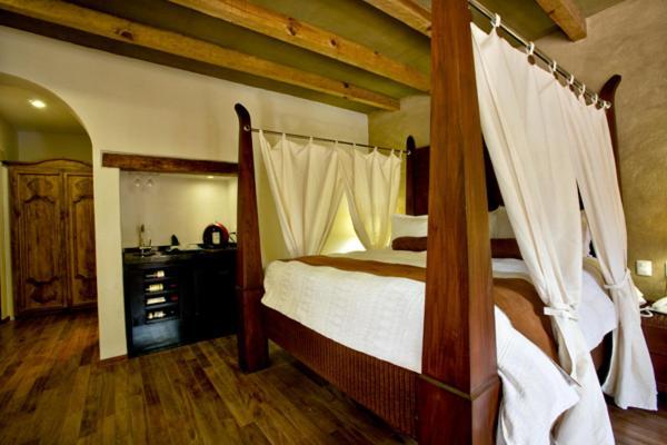 Guayaba Inn Boutique Hotel Сан-Кристобаль-де-Ла-Касас Экстерьер фото